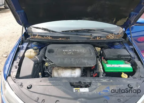 2015 Chrysler 200 Limited from USA, damaged, VIN 1C3CCCABXFN568844